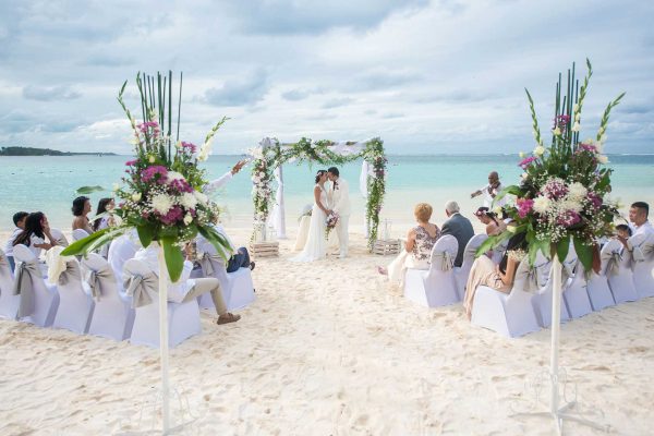 Beach wedding in Mauritius